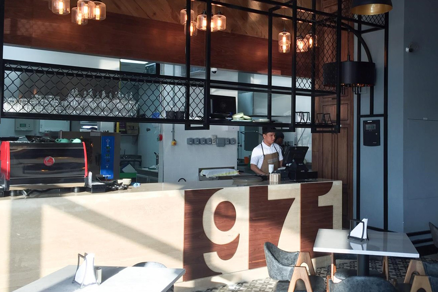 1971 Emirati Gourmet 1971 Emirati Gourmet